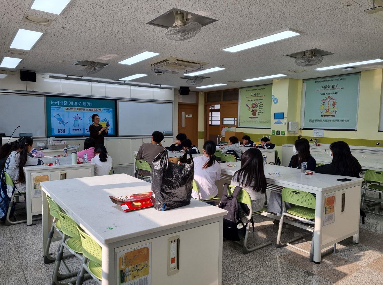 (연수구자원봉사센터) 우(리동네)·버(리스타) - 명선초등학교의 1번째 이미지