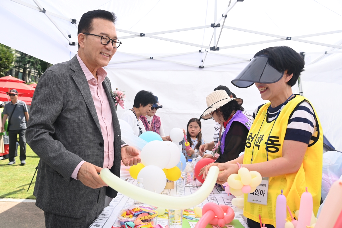 동 축제 현장(청학동, 송도4동, 동춘2동) 이미지