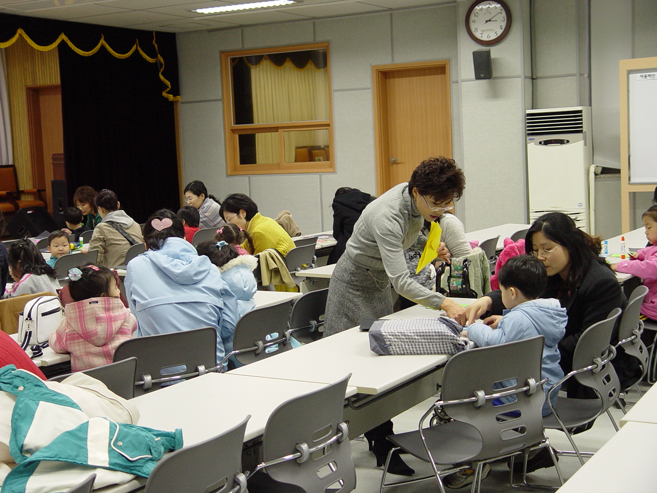 2006년 상반기 평생학습 프로그램-엄마와 함께 찰흙놀이 개강이미지