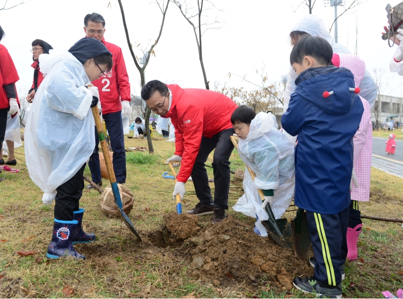 제73회 식목일 기념행사의 2번째 이미지