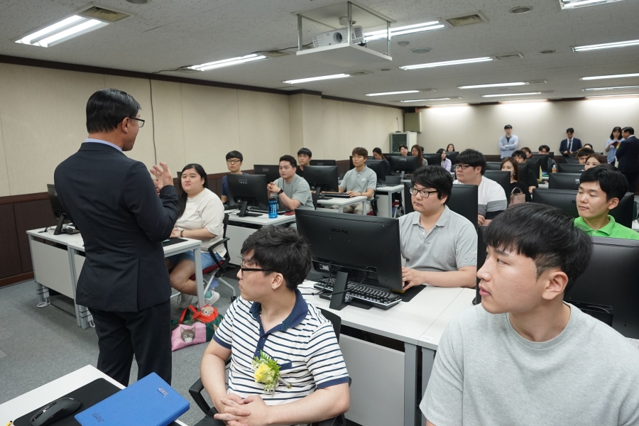 연수구 1인방송 인큐베이션 센터 개소식의 6번째 이미지
