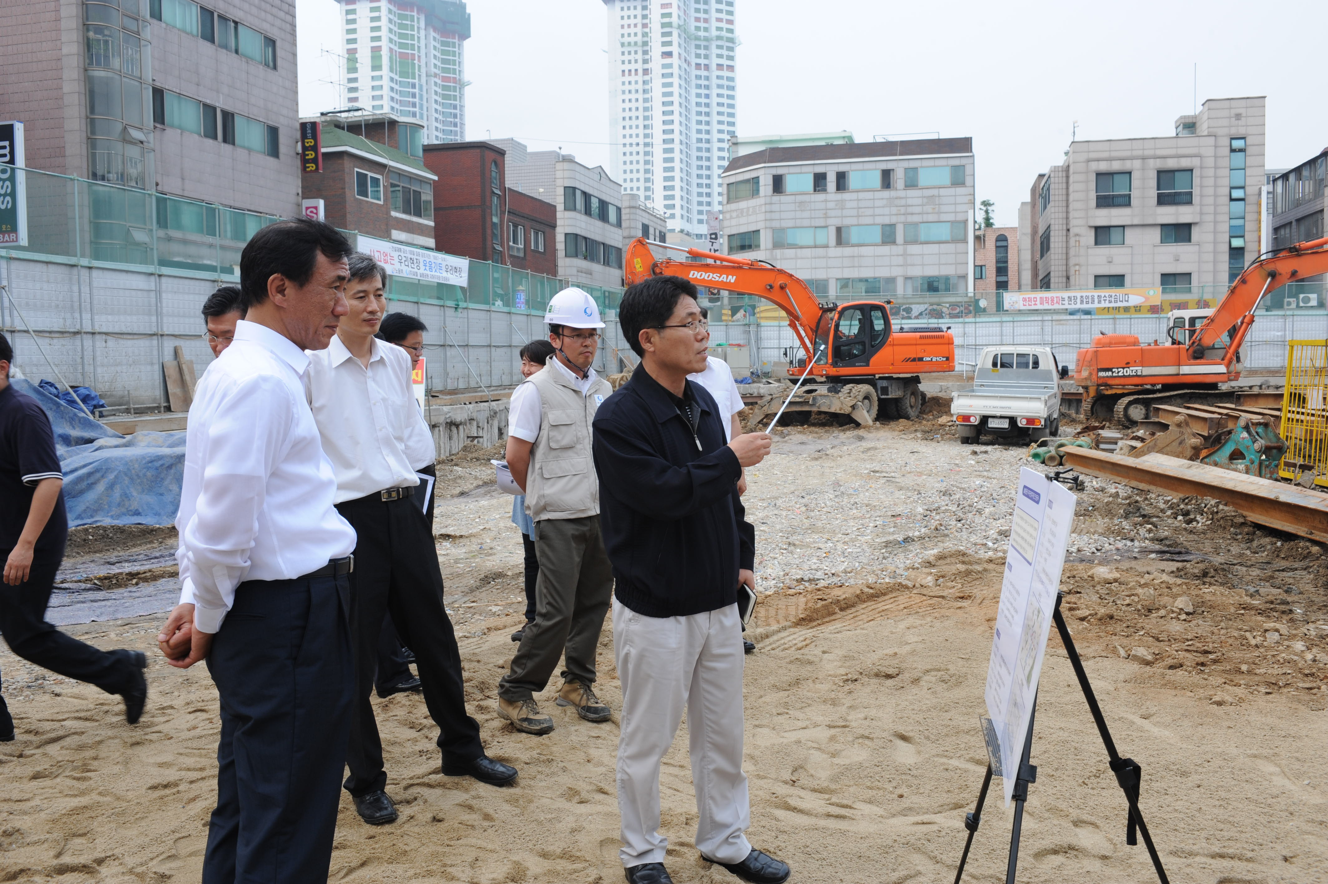 공사현장 방문의 1번째 이미지