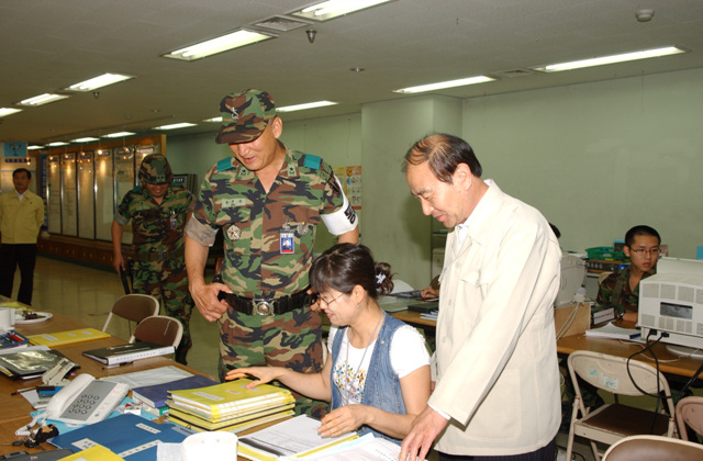 을지훈련 공무원 격려의 1번째 이미지