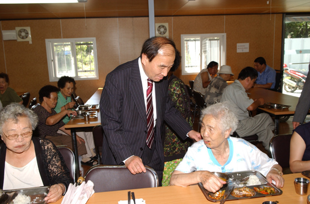 무료급식소 방문의 1번째 이미지