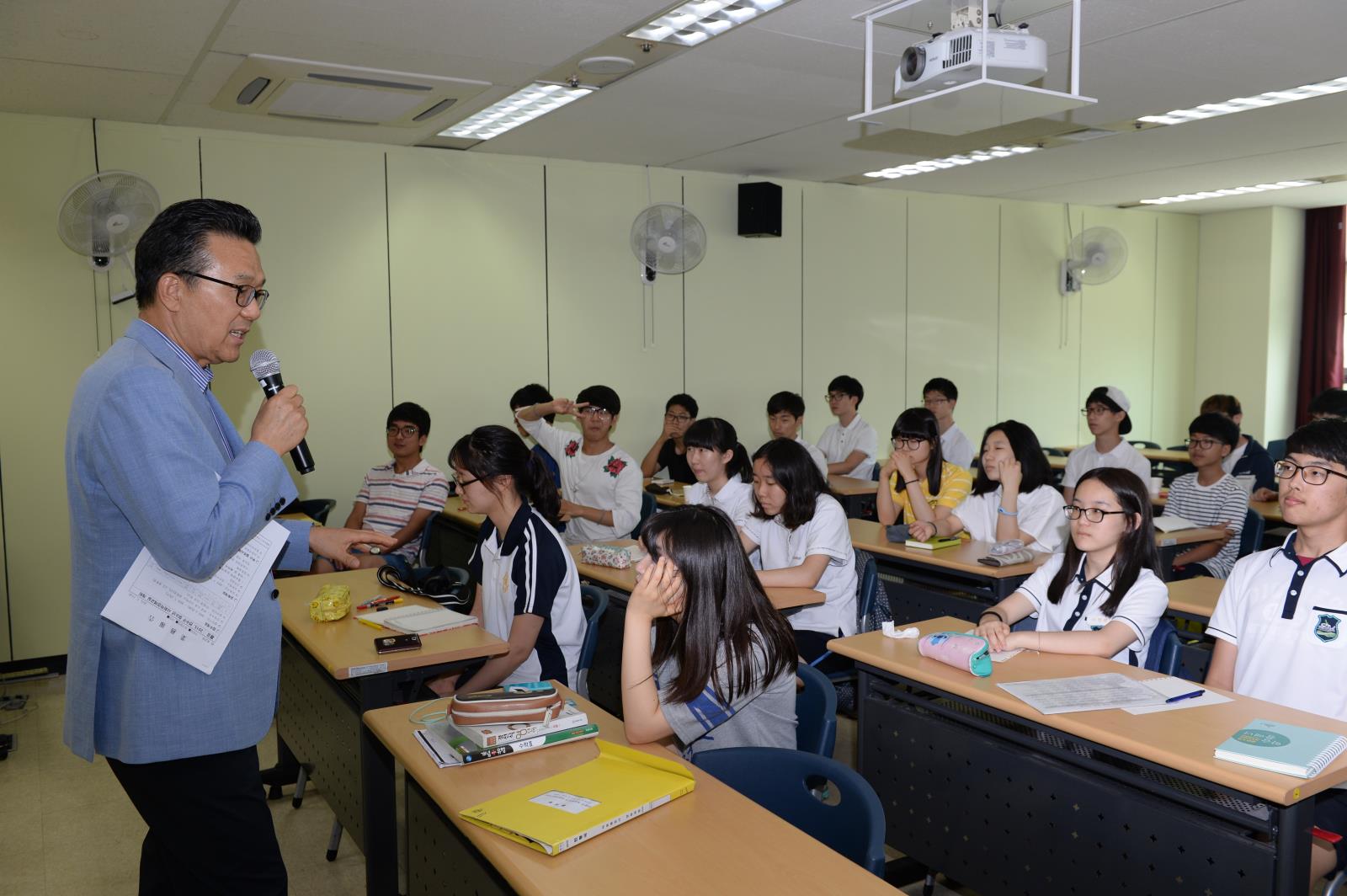 청소년 사회적경제교실 개최의 1번째 이미지