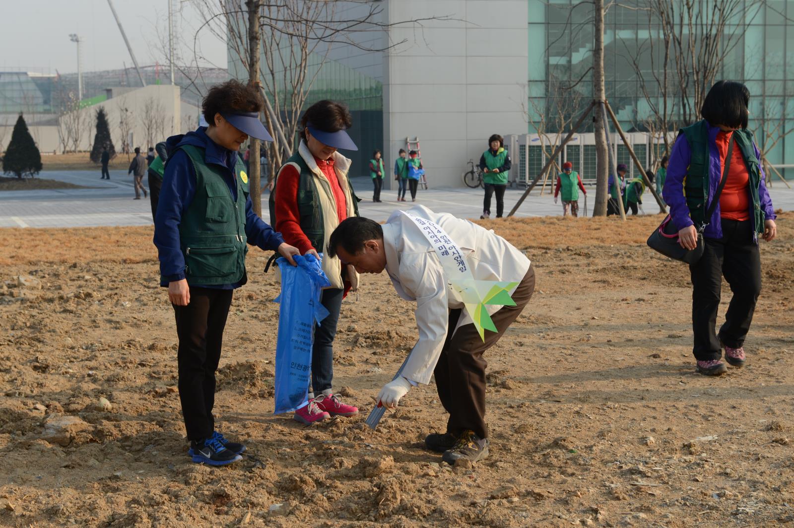 clean-up day 환경정비활동의 2번째 이미지