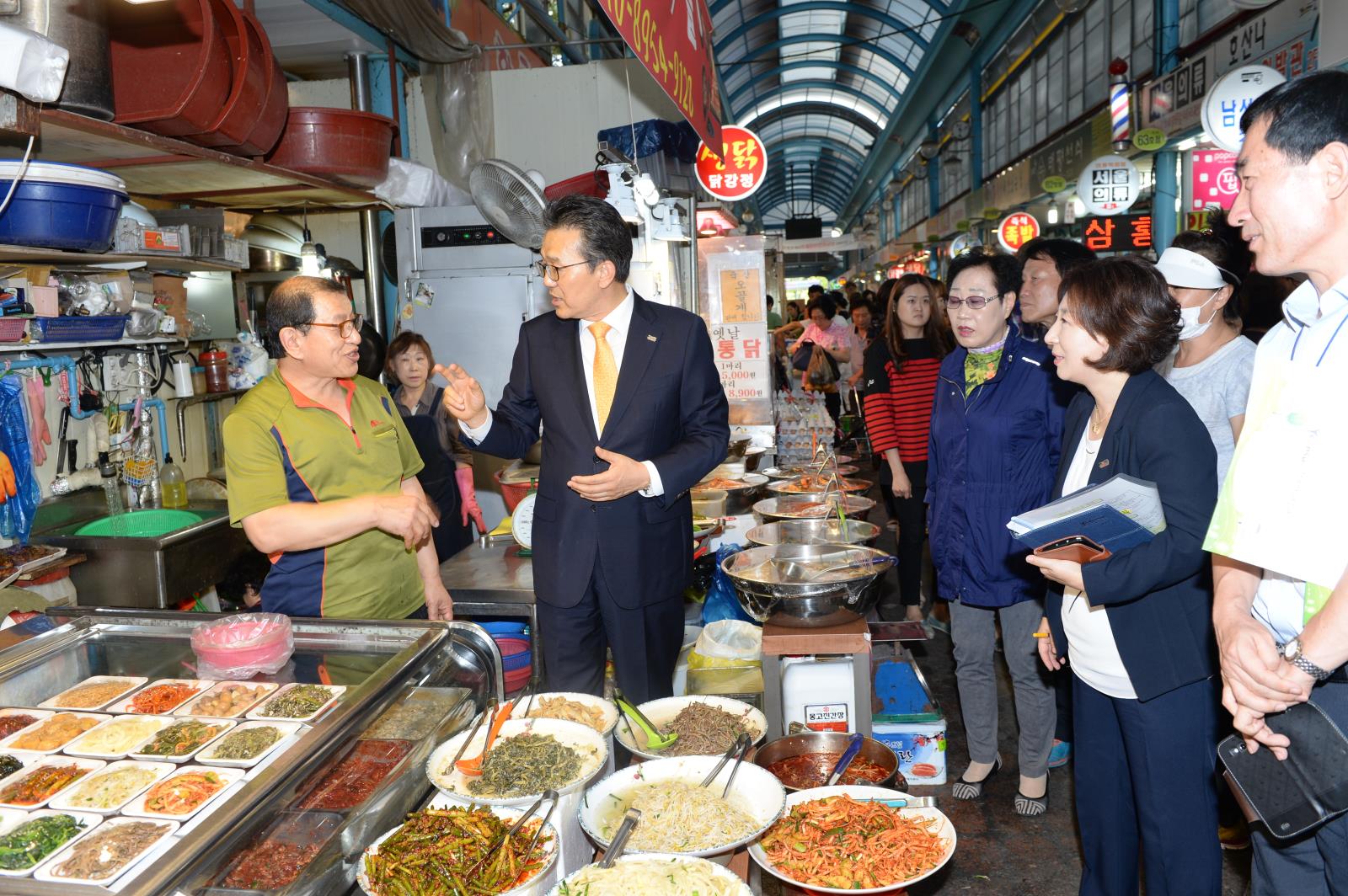 추석명절 전통시장 방문의 1번째 이미지