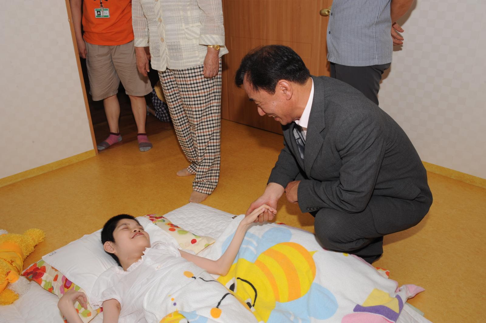 사회복지시설 명심원방문의 1번째 이미지