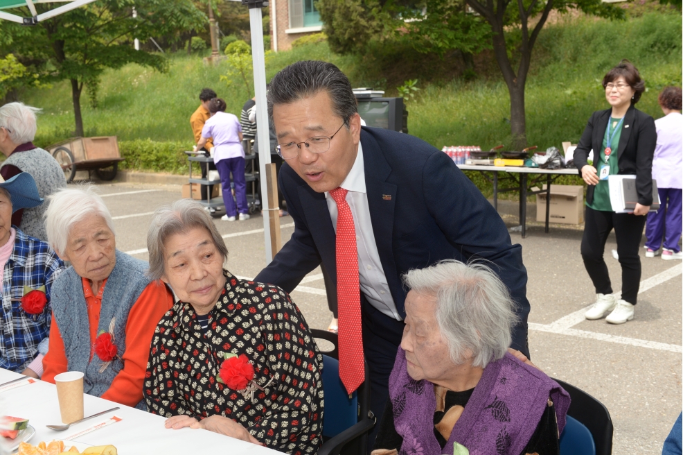 사할린동포복지관 어버이날행사의 1번째 이미지