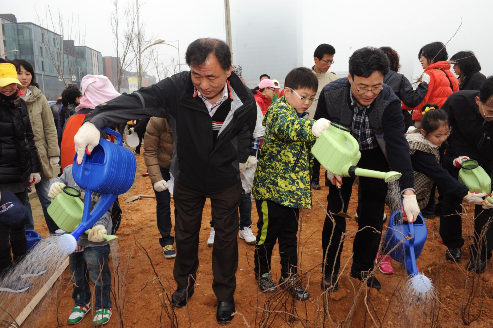 송도국제도시 해당화 꽃길가꾸기 참석의 2번째 이미지