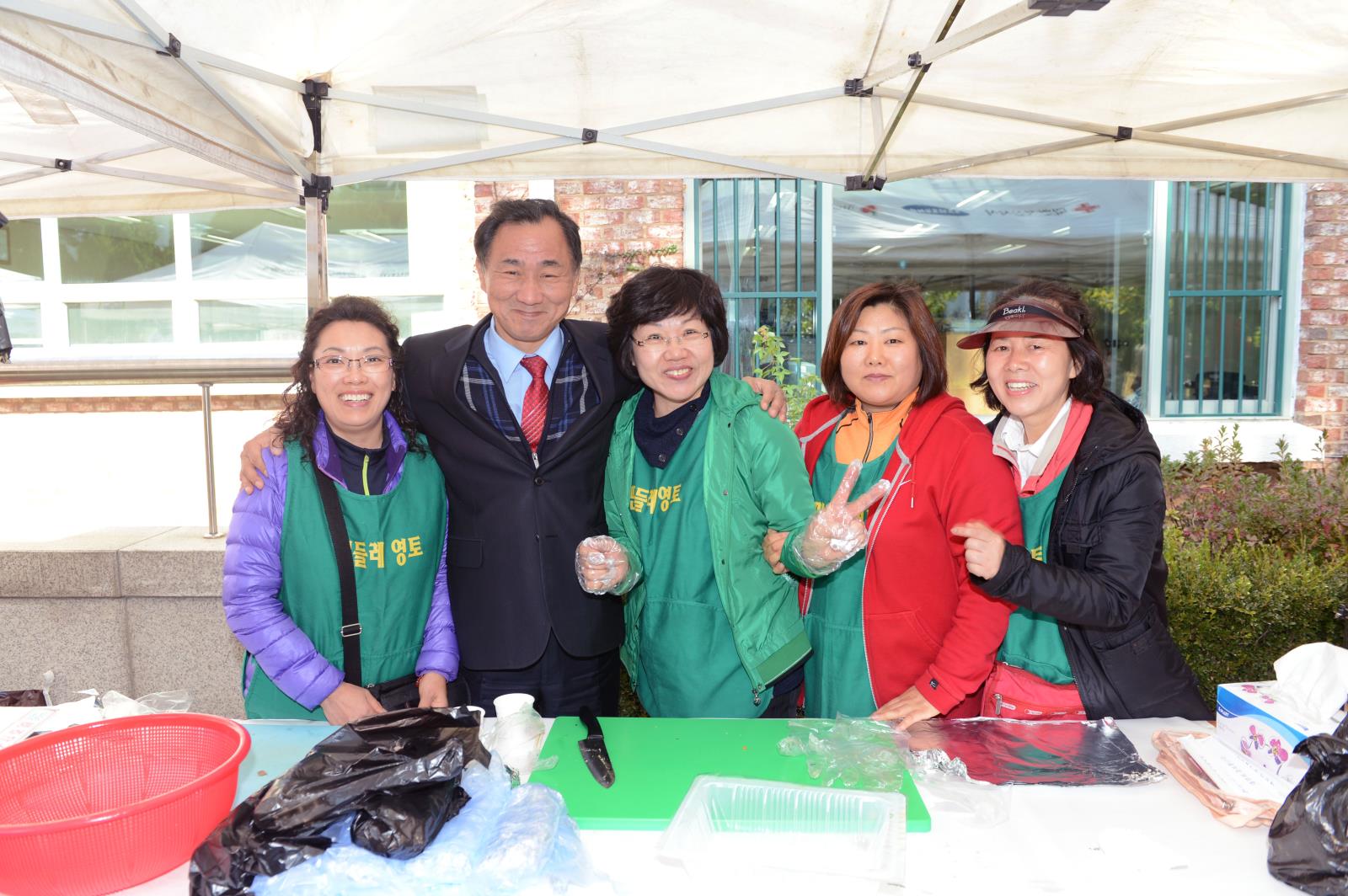 사할린,행복나눔 바자회의 2번째 이미지