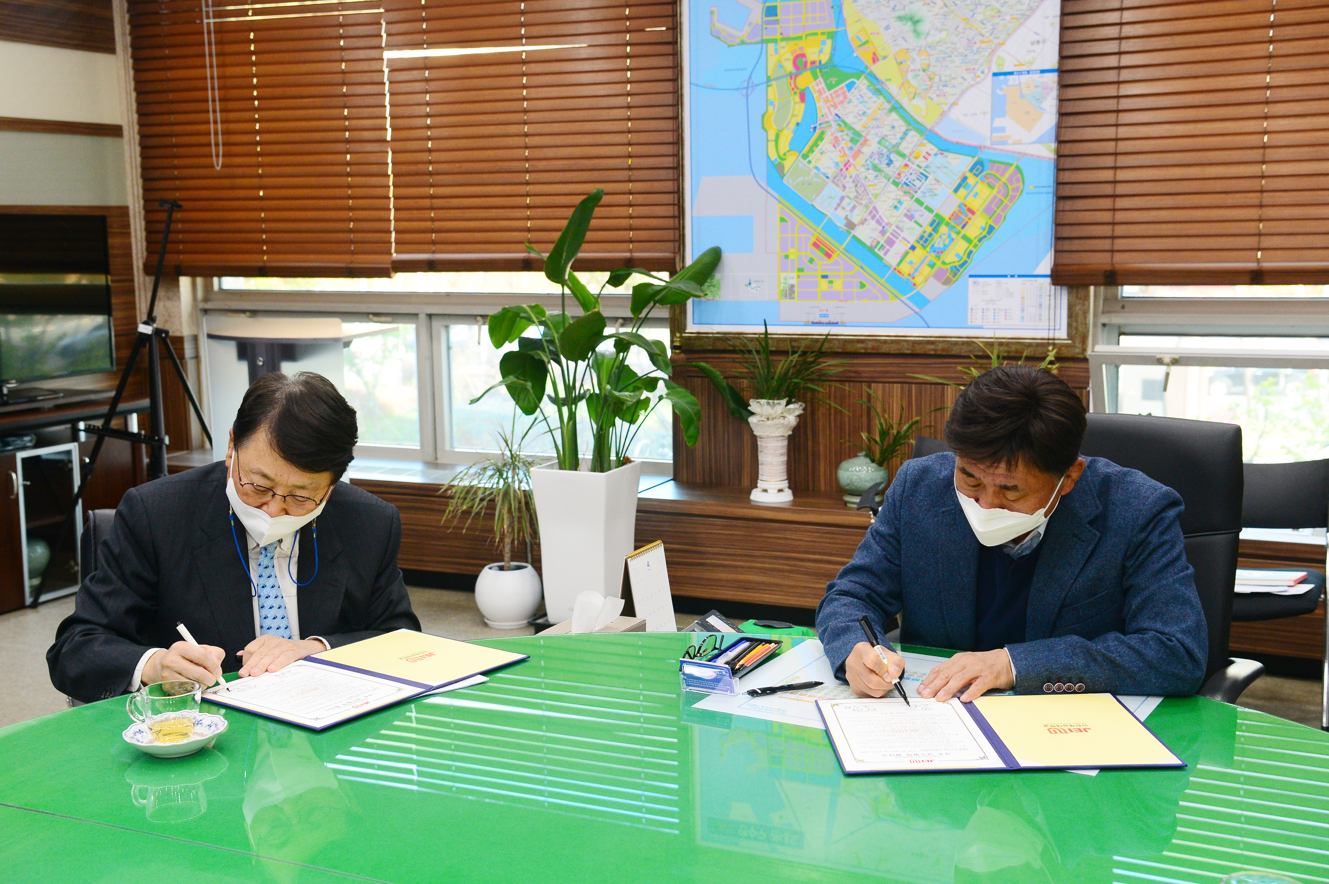 고등직업교육거점지구 거버넌스 협약식의 2번째 이미지