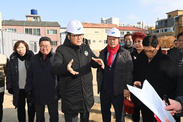 청학동 청량근린공원 생태복합센터 건립 현장 방문 사진