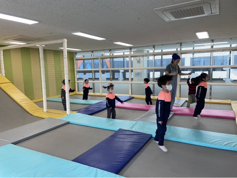 느티나무어린이집(2023.04.12.)의 9번째 이미지