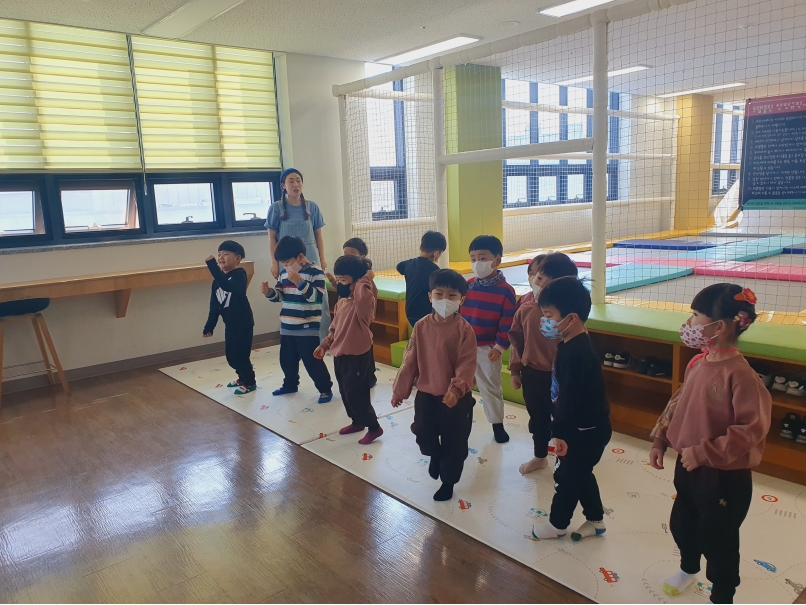 작은꽃어린이집(2023.03.21.)의 9번째 이미지