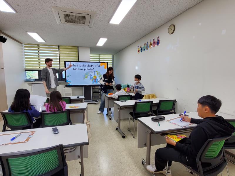 10월 토요북클럽①(10.28.오전)의 3번째 이미지