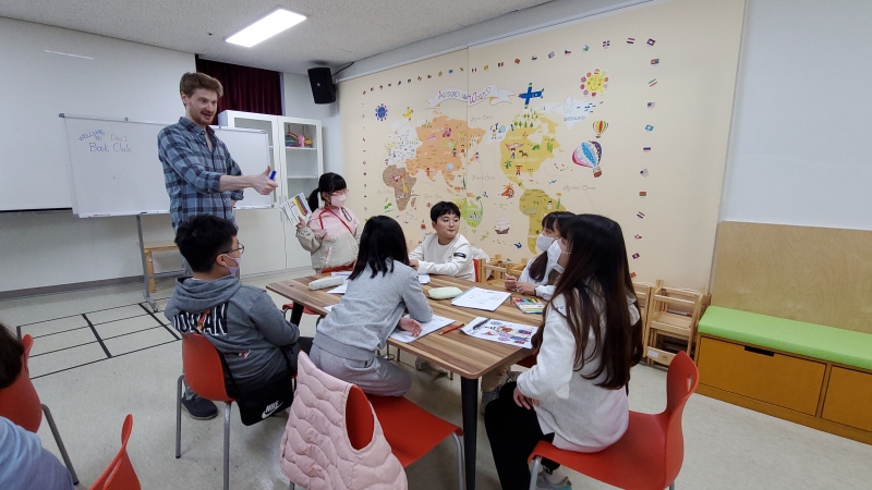 10월 토요북클럽(10.14.오전)의 4번째 이미지