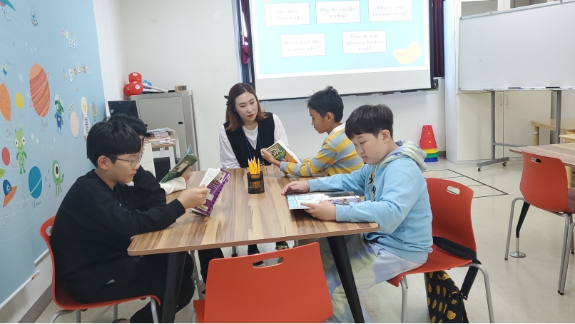 10월 토요북클럽(10.14.오후)의 9번째 이미지