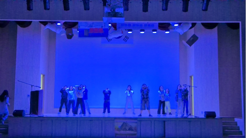 [특별] 채드윅과 함께하는 영어 뮤지컬(17차시_04.11.)의 4번째 이미지