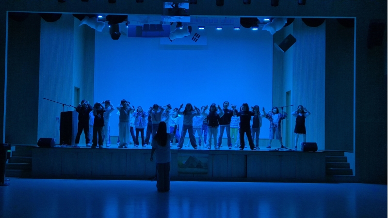 [특별] 채드윅과 함께하는 영어 뮤지컬(17차시_04.11.)의 9번째 이미지