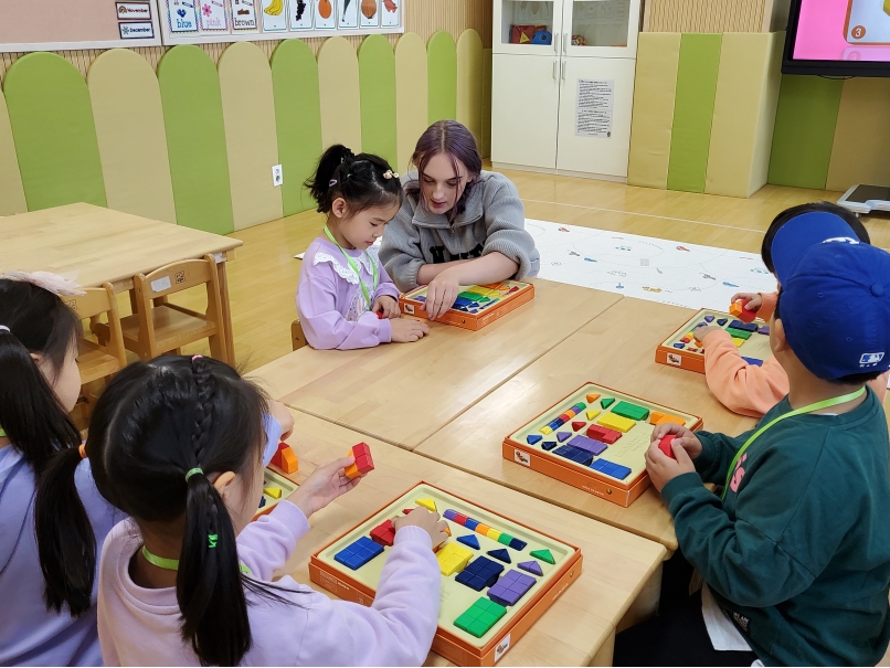 동화나라유치원(10.11.) 상세보기 | 메뉴명 > 메뉴명 연수구국제언어체험센터