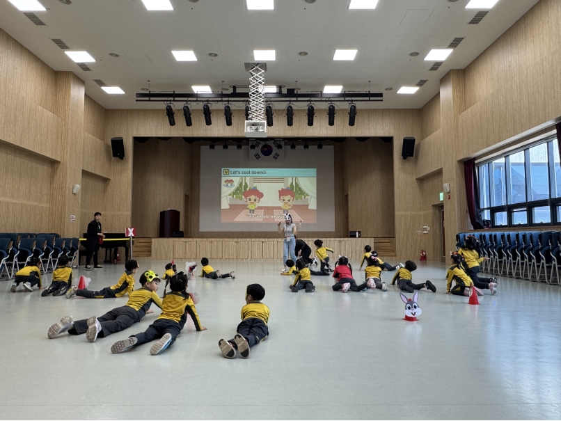 푸른풀밭어린이선교원(04.11.)의 9번째 이미지