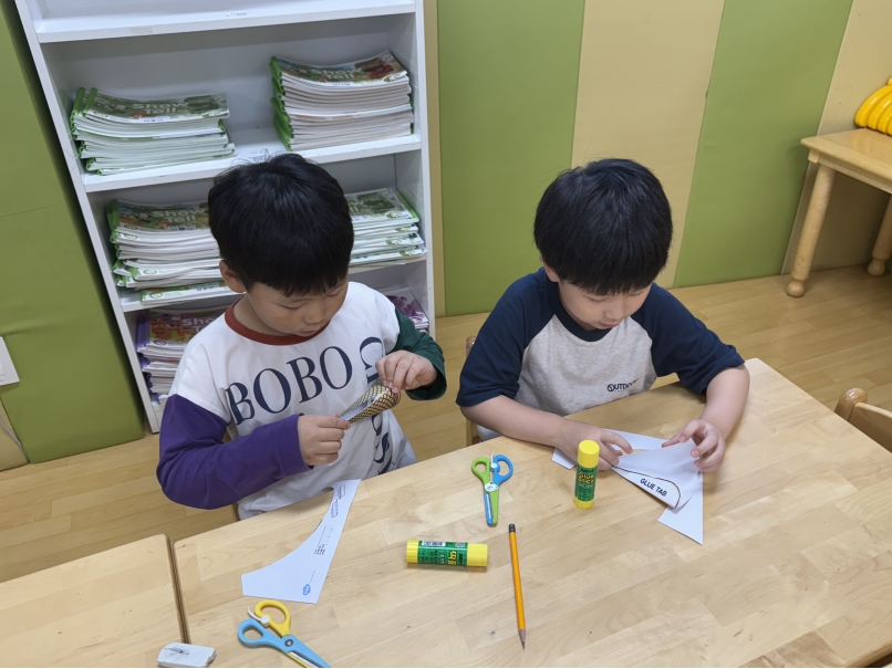 [방과후] 2025년 2학기 유치코스북 7세 수업사진(1차)의 2번째 이미지