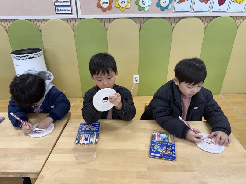 작은꽃어린이집(03.24.)의 2번째 이미지