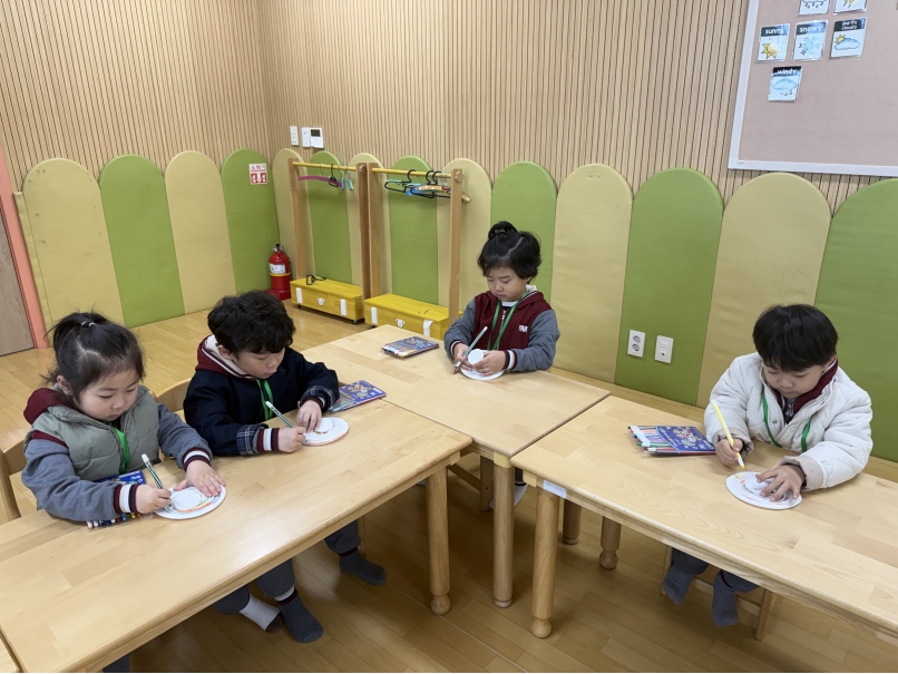 연수유치원(04.02.)의 3번째 이미지