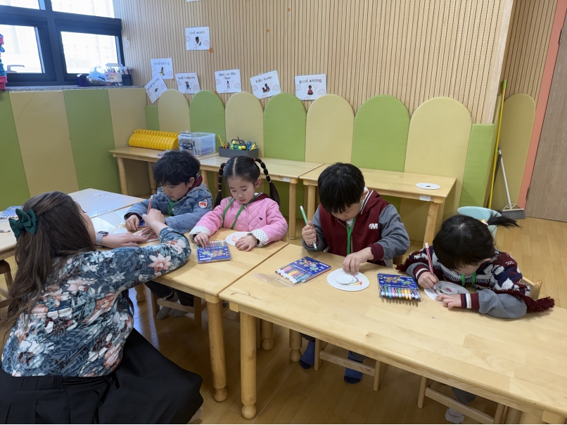 연수유치원(04.02.)의 2번째 이미지