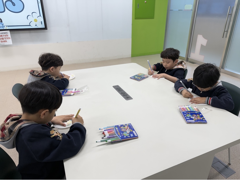 애플어린이집(04.09.)의 4번째 이미지