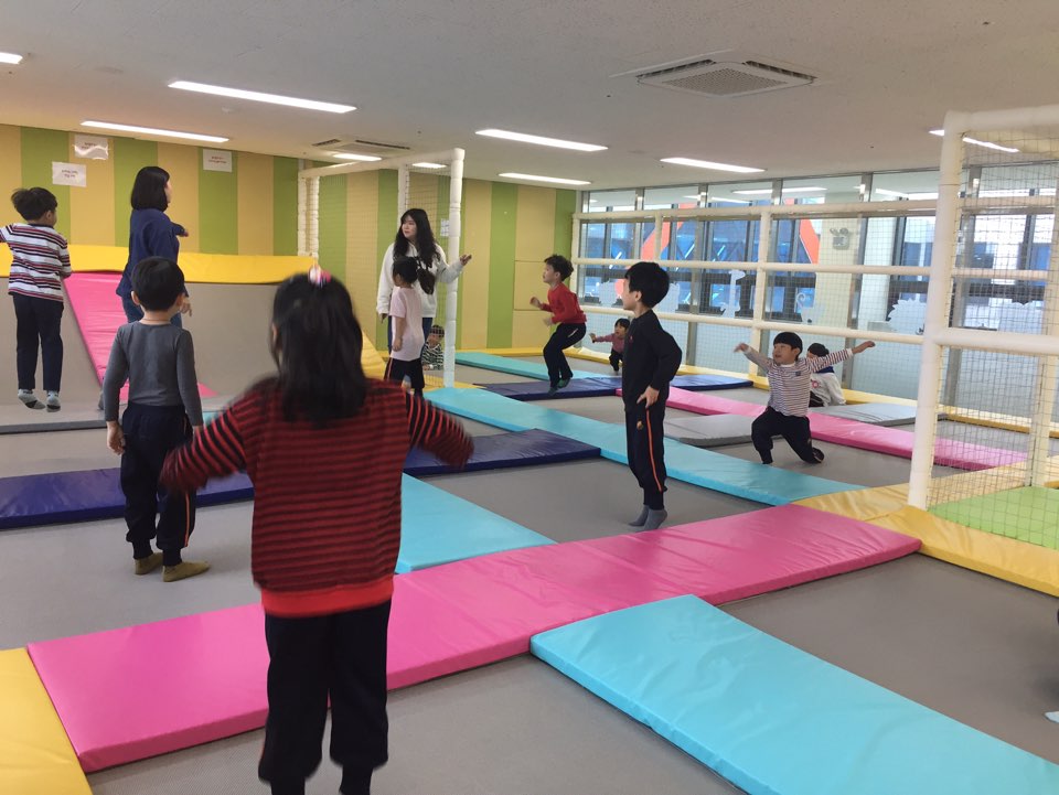 구립은빛나무 어린이집 상세보기 | 메뉴명 > 메뉴명 연수구국제언어체험센터