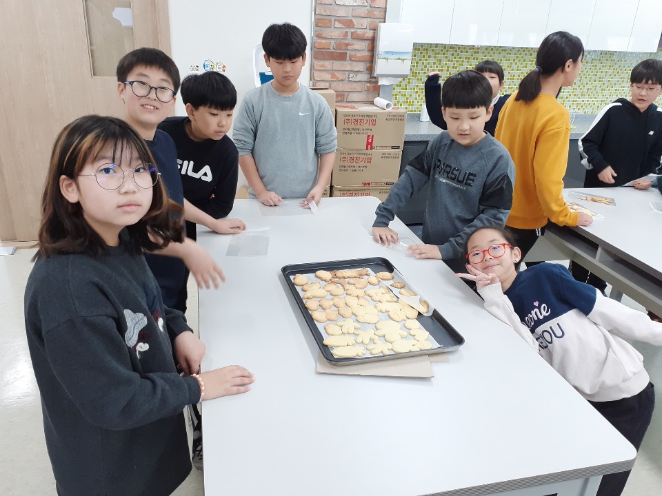 동춘초등학교의 3번째 이미지