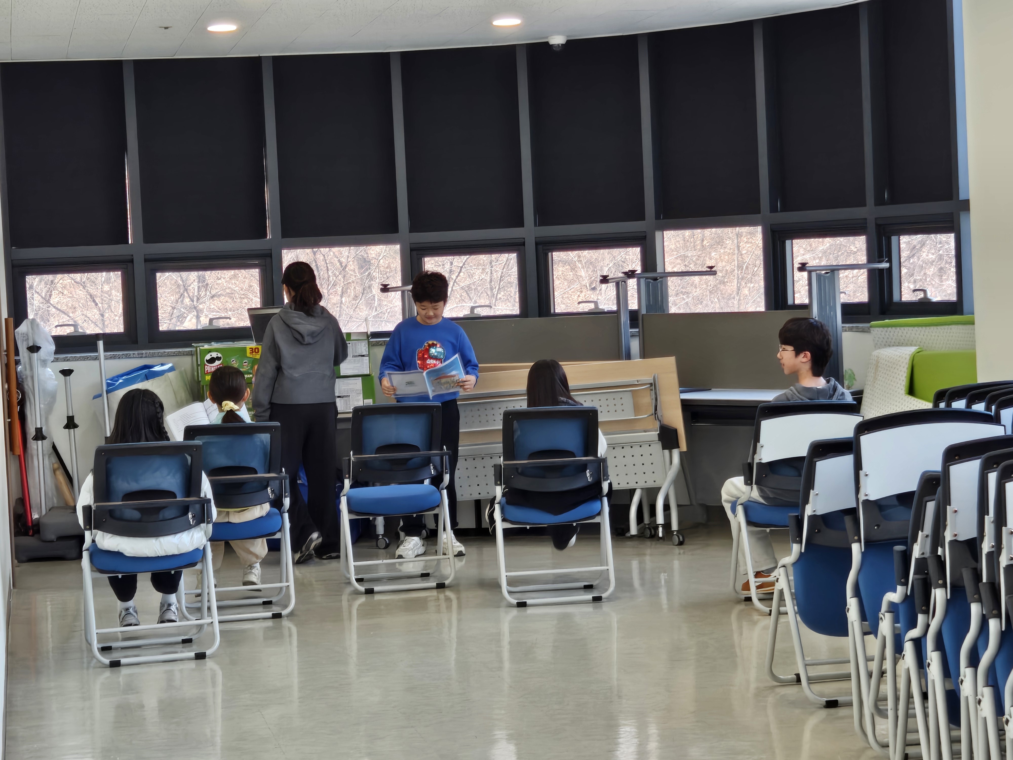 [특별] 채드윅과 함께하는 영어 뮤지컬(13차시_03.14.)의 4번째 이미지