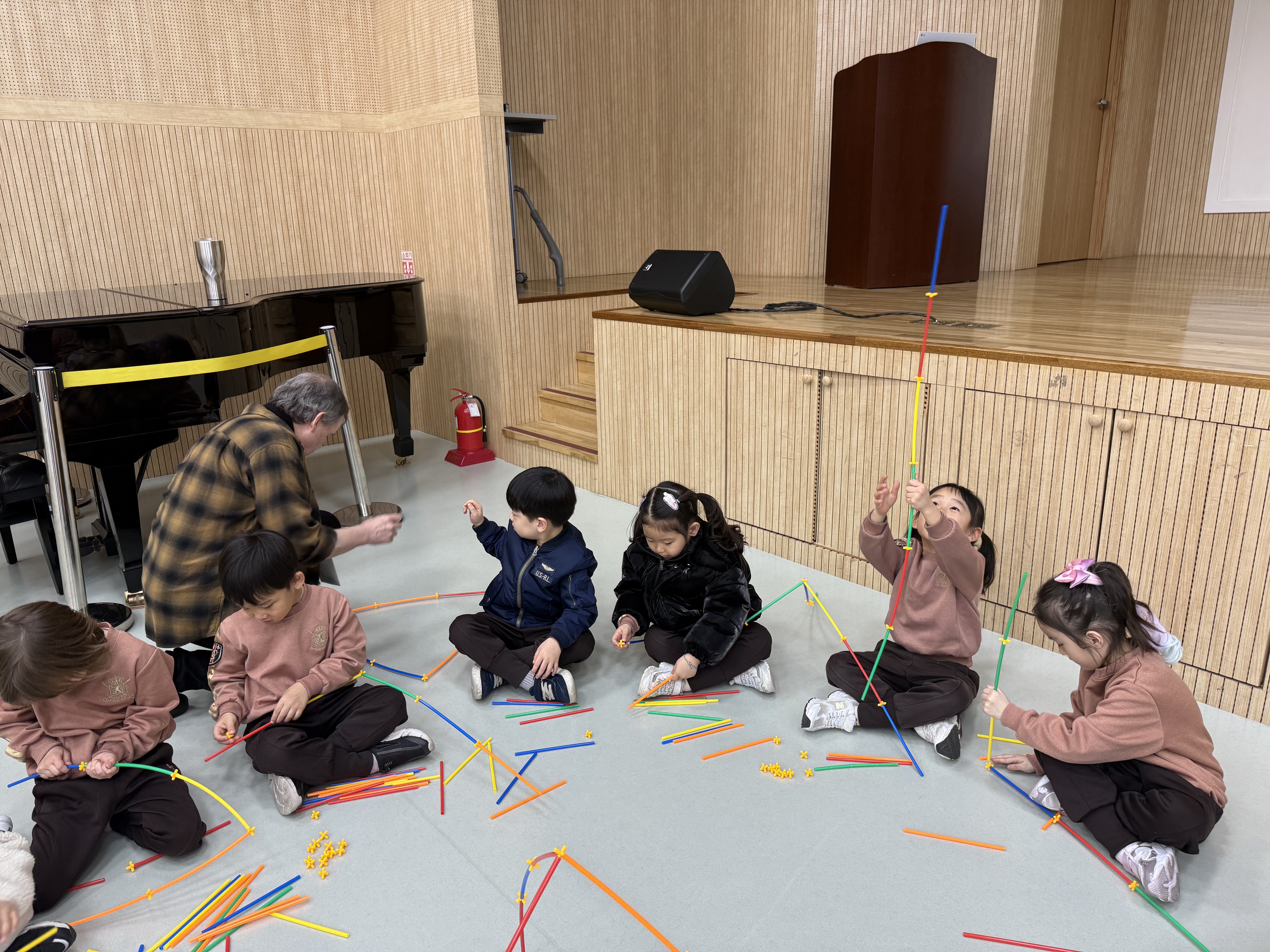 작은꽃어린이집(03.24.)의 8번째 이미지