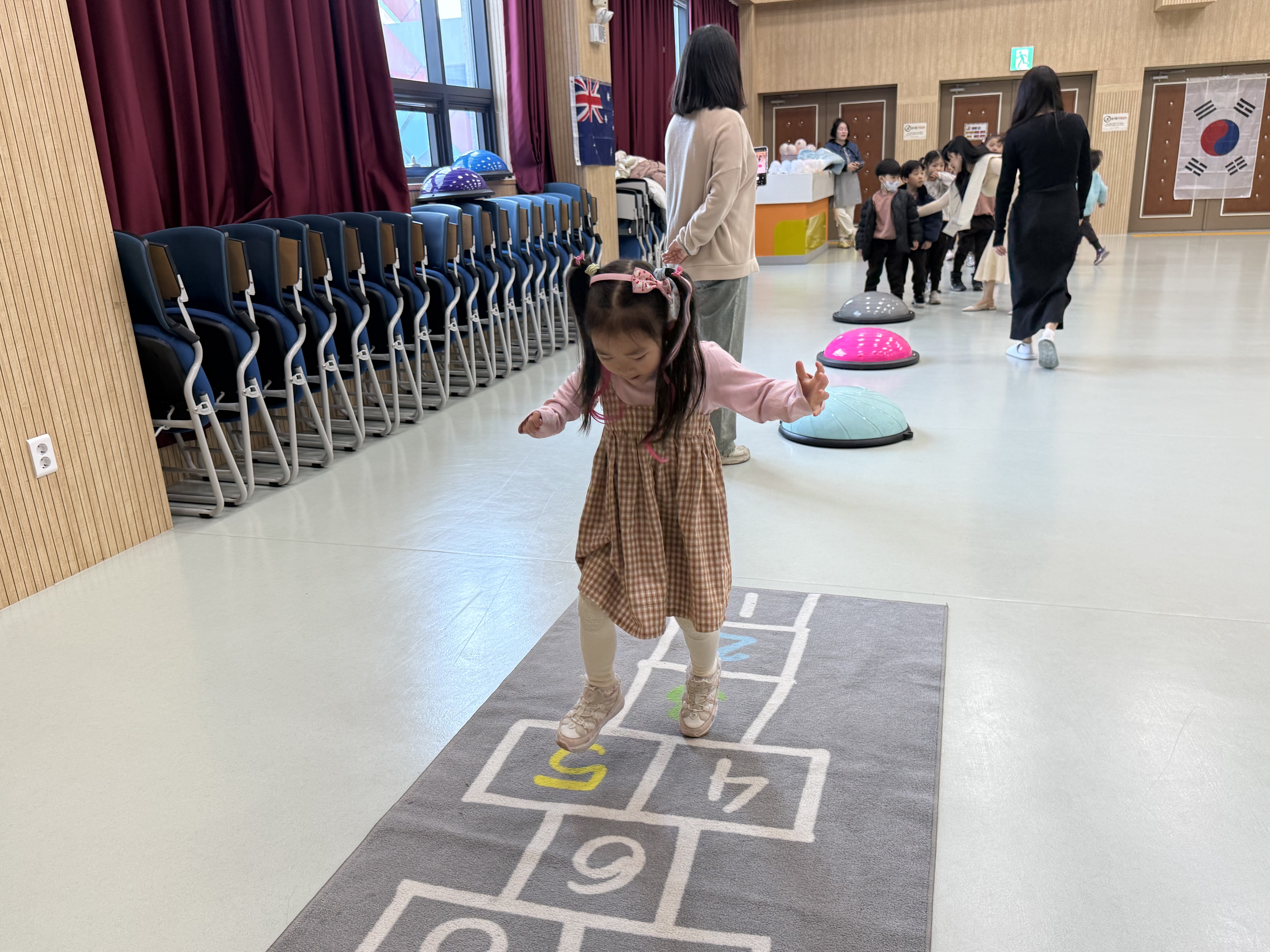 작은꽃어린이집(03.24.)의 7번째 이미지