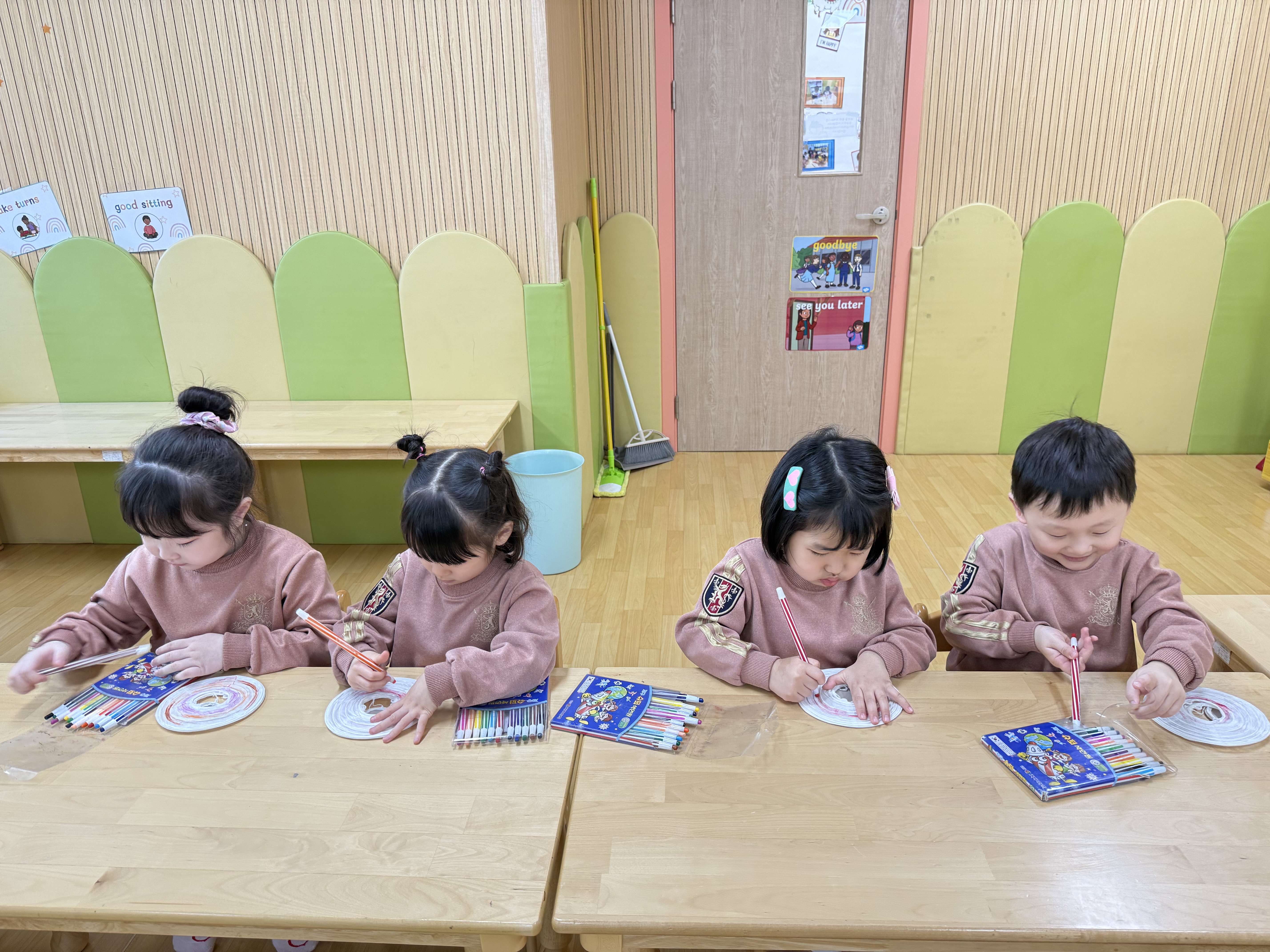 작은꽃어린이집(03.25.)의 3번째 이미지