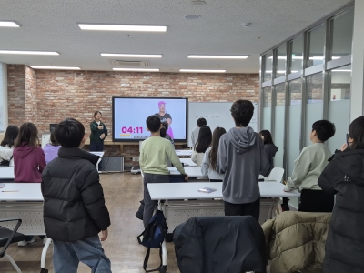 [특별] 채드윅과 함께하는 영어 뮤지컬(2차시_12.13.)이미지