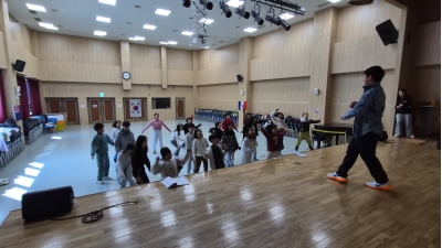 [특별] 채드윅과 함께하는 영어 뮤지컬(14차시_03.21.)이미지