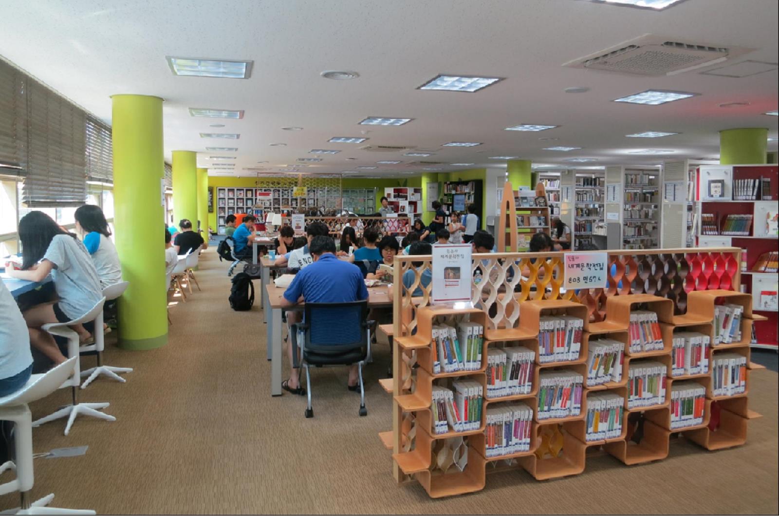 연수구립공공도서관, 우수 독서회원제 시행 상세보기 | 참여·알림 알림광장 보도자료 | 연수구청