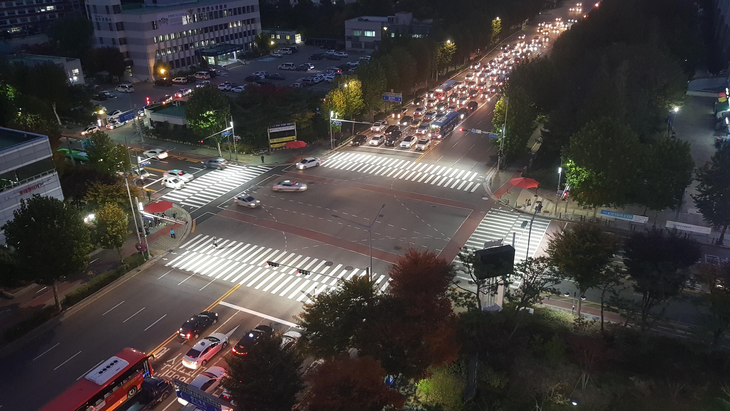 연수구, 안전한 보행환경 조성을 위한 횡단보도 조도개선 사업 시행의 1번째 이미지