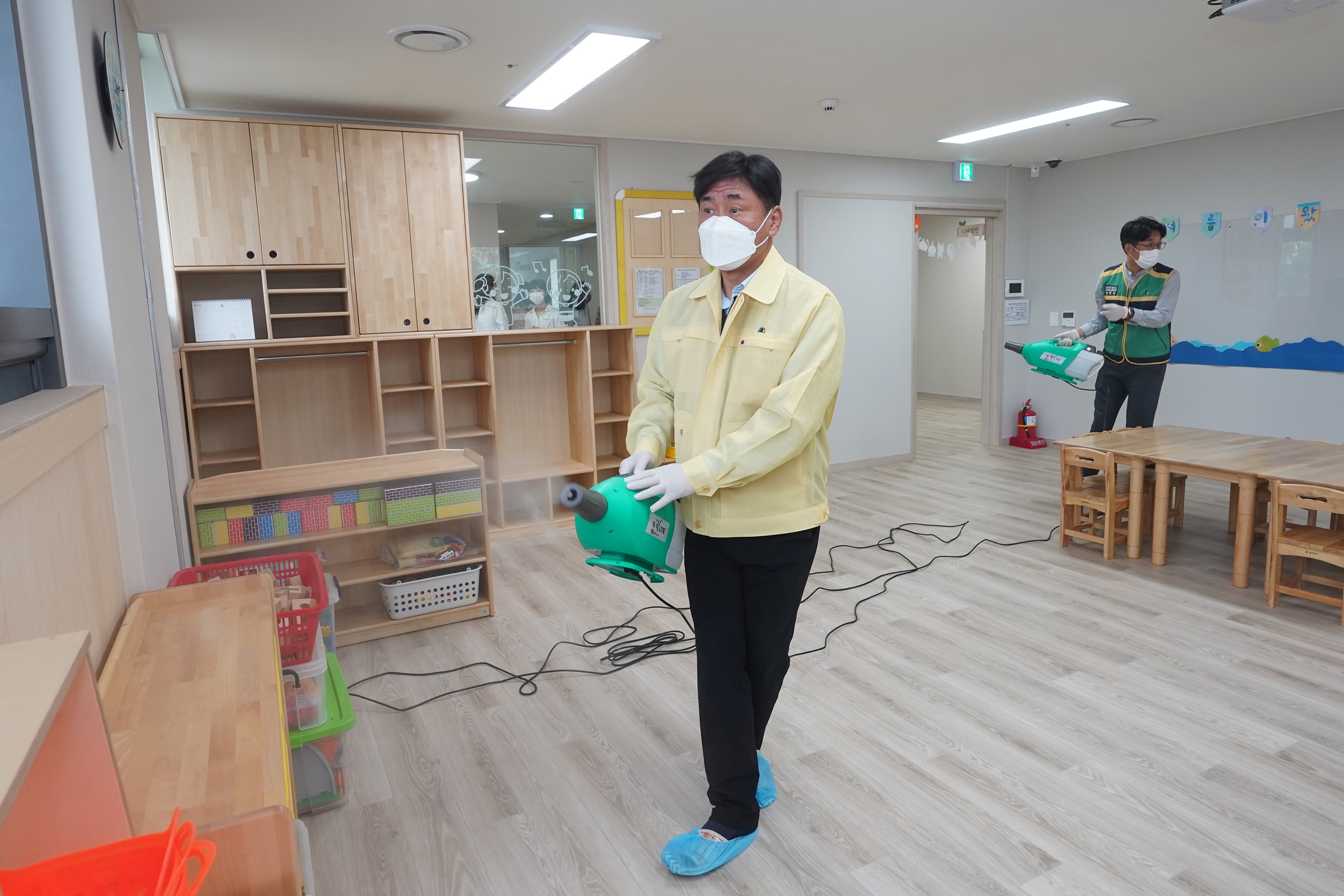 연수구, 생활방역체계 구축 위해 어린이집 방역물품 지원의 2번째 이미지