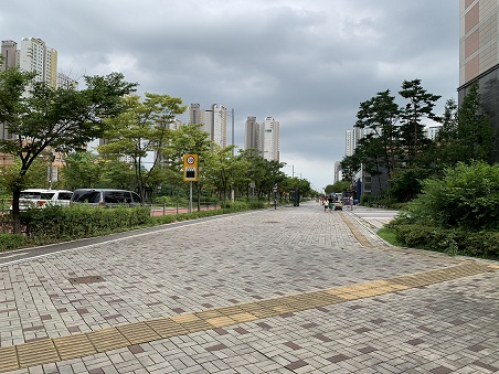 연수구, 첨단초등학교 앞 걷고 싶은 거리 조성의 1번째 이미지