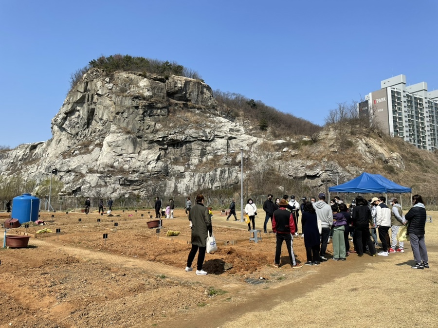 연수구, 도심 속 휴식 공간 ‘도시텃밭’ 개장의 1번째 이미지
