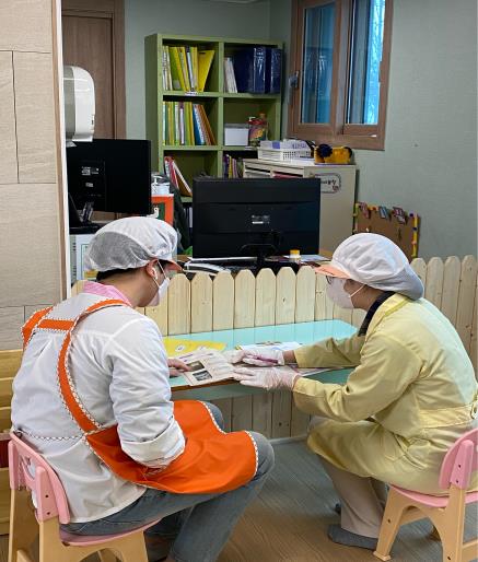 연수구에서 관리·지원하는 연수구 어린이급식관리지원센터는 3월부터 2023년 급식소 컨설팅 ‘위생 어시스트’ 프로그램을 시행한다.