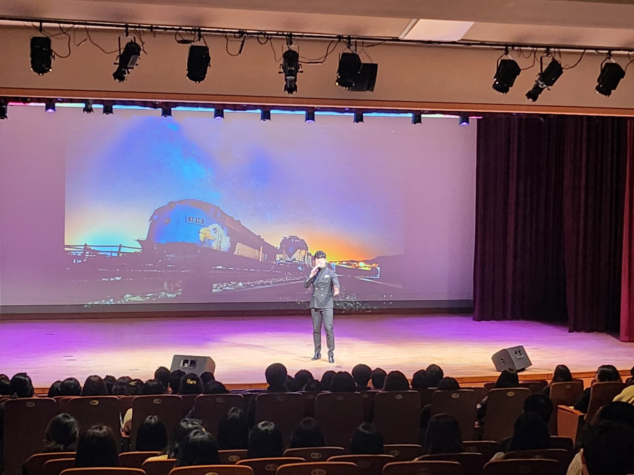 연수구, 직원 친절교육 ‘친절 팝페라 콘서트’ 개최